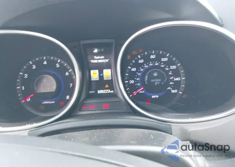 2015 Hyundai Santa Fe Sport 2.4L from USA, damaged, VIN 5XYZU3LB8FG295846